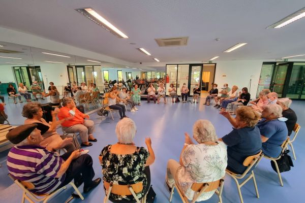 centro-comunitario-das-murteiras1B467C36F-41F9-CE5F-578F-B99661F6BFD7.jpg